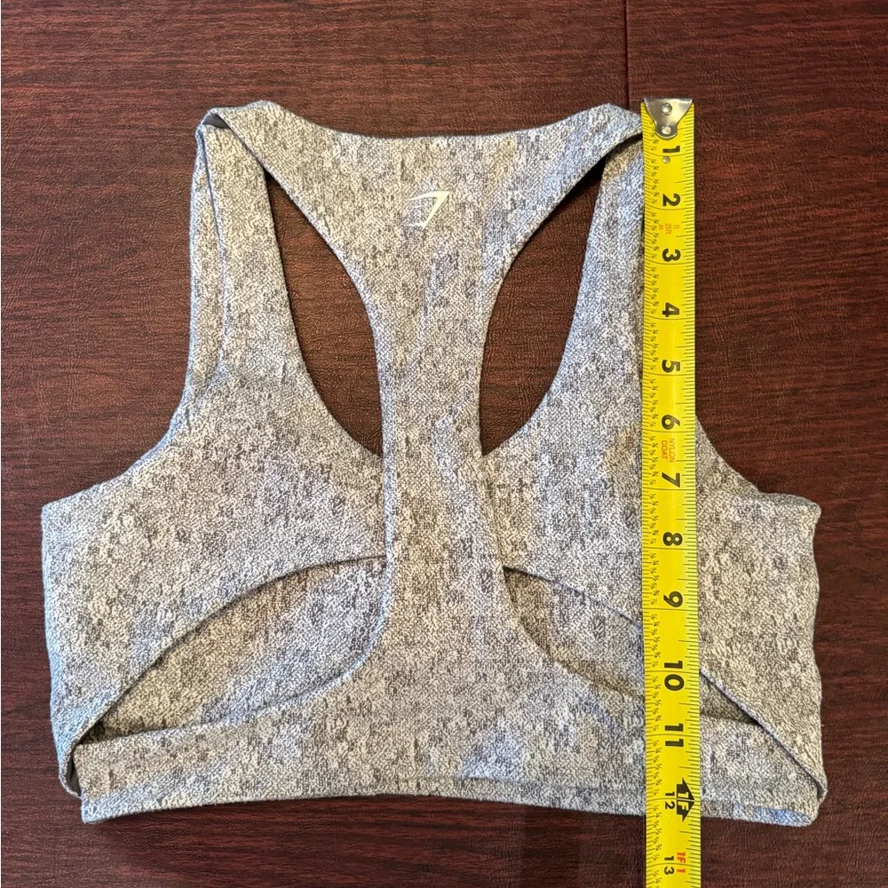 Gymshark Gray Cutout Strappy Back Sports Bra Size M Activewear Athleisure Gym - Picture 6 of 8